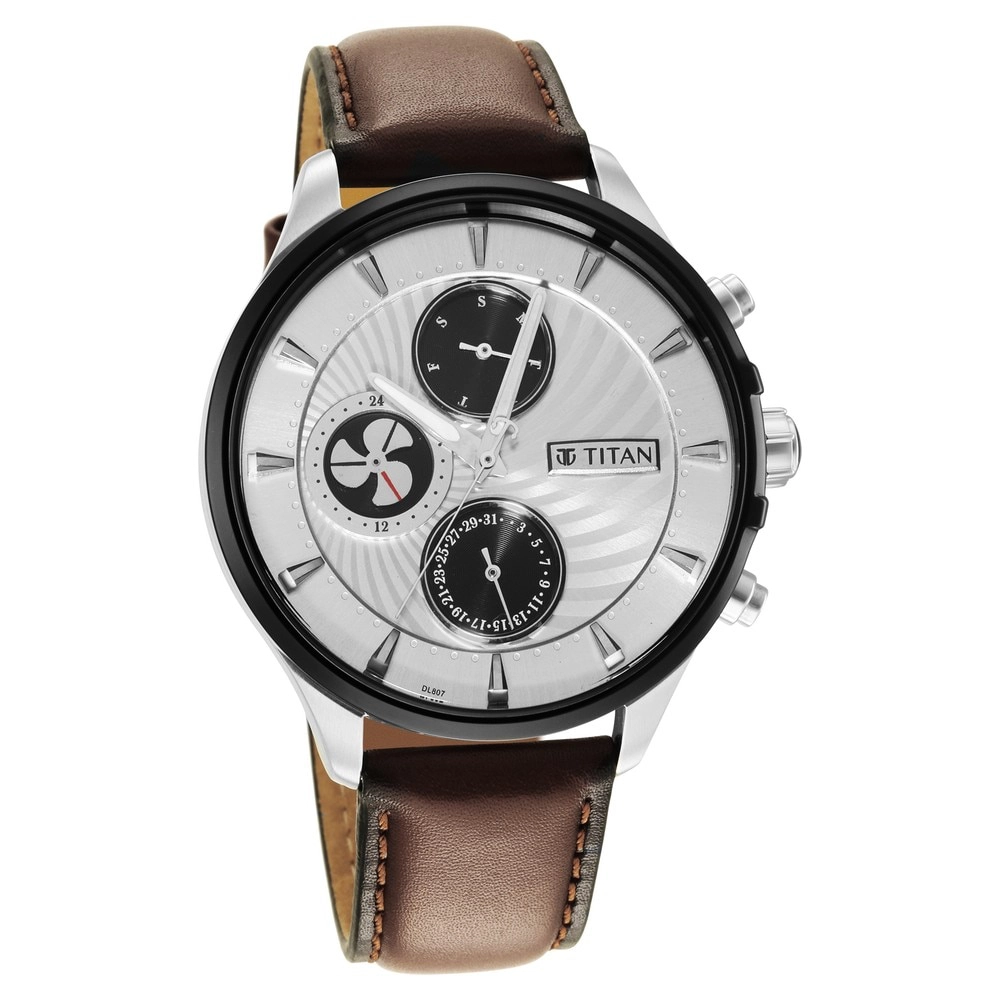 Buy Titan Maritime NR1828QL01 Analog Watch for Men at Best Price @ Tata CLiQ